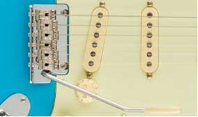 2-POINT TREMOLO WITH COLD-ROLLED STEEL BLOCK