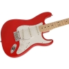 Fender Japanese Hybrid II Stratocaster Maple Fingerboard SSS Electric Guitar with Gig Bag Modena Red 5661102316